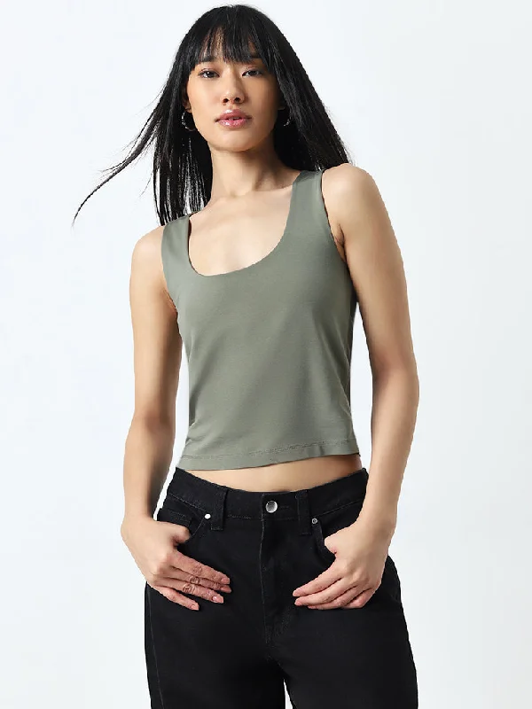 The ultimate destination for women’s clothing   Nuon Olive Solid T-Shirt